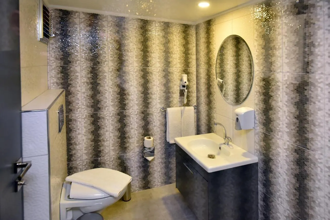 Erdem Hotel Antalya 3*,